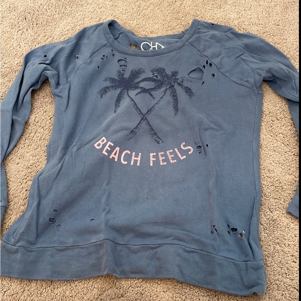 “Beach feels” long sleeve chaser brand